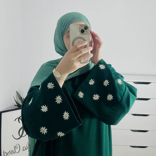 Taskeen Abaya